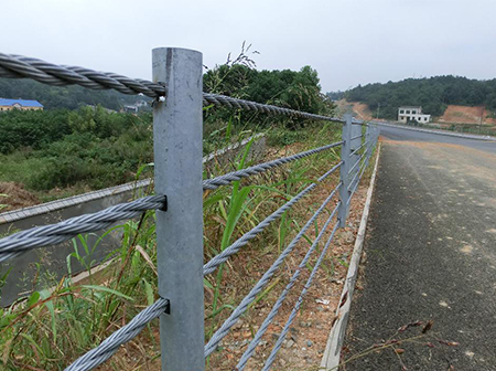 缆索护栏